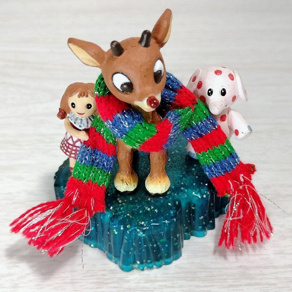 Винтажное рождественское украшение Carlton Cards Rudolph Merry Misfit 2001