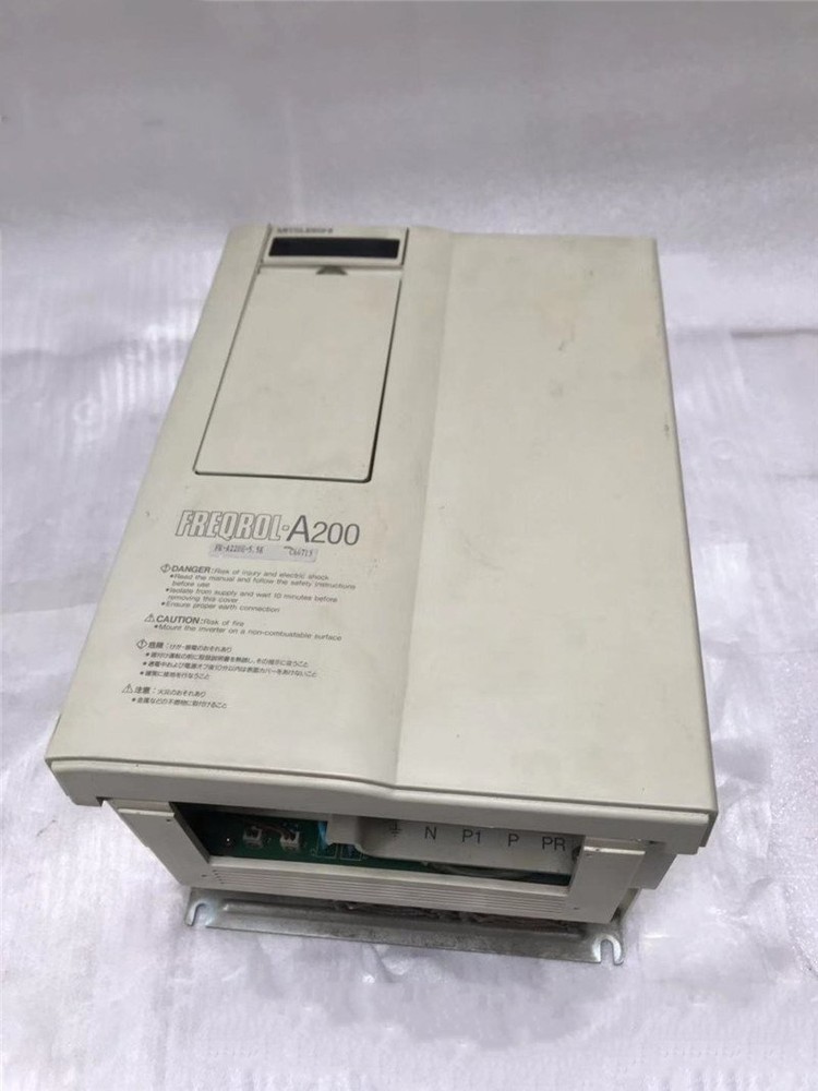 1PC Used Mitsubishi Frequency converter FR-A220E-5.5K Tested in Good