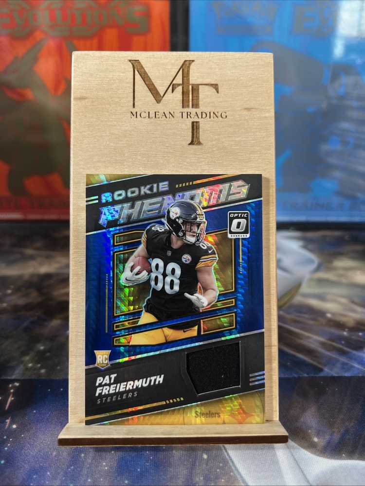 2021 Donruss Optic Rookie Phenoms Blue Hyper Prizm RP-32 Pat Freiermuth Football Card