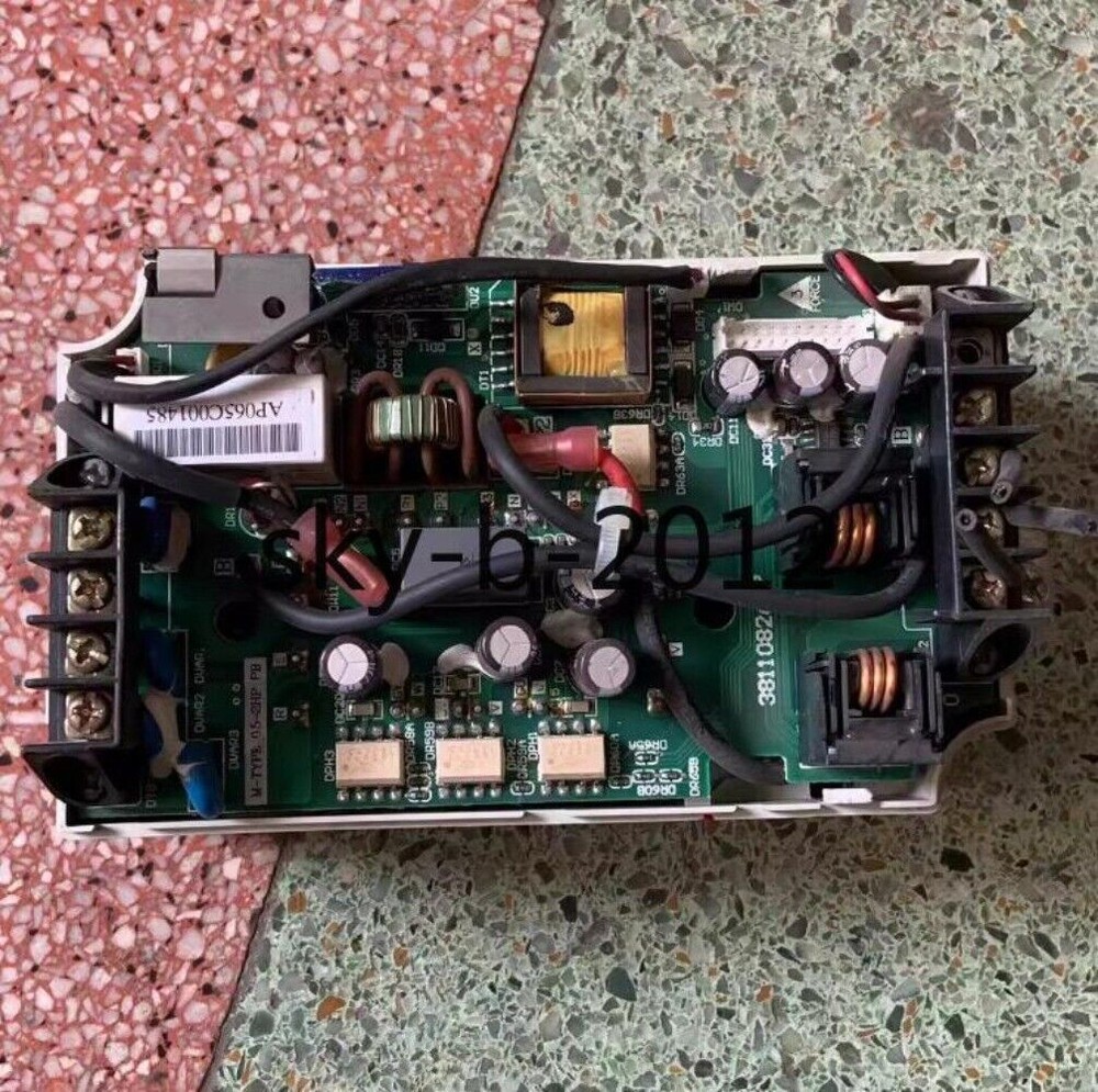 1PCS VFD0075M21A Inverter Power Drive Board with Module #F7