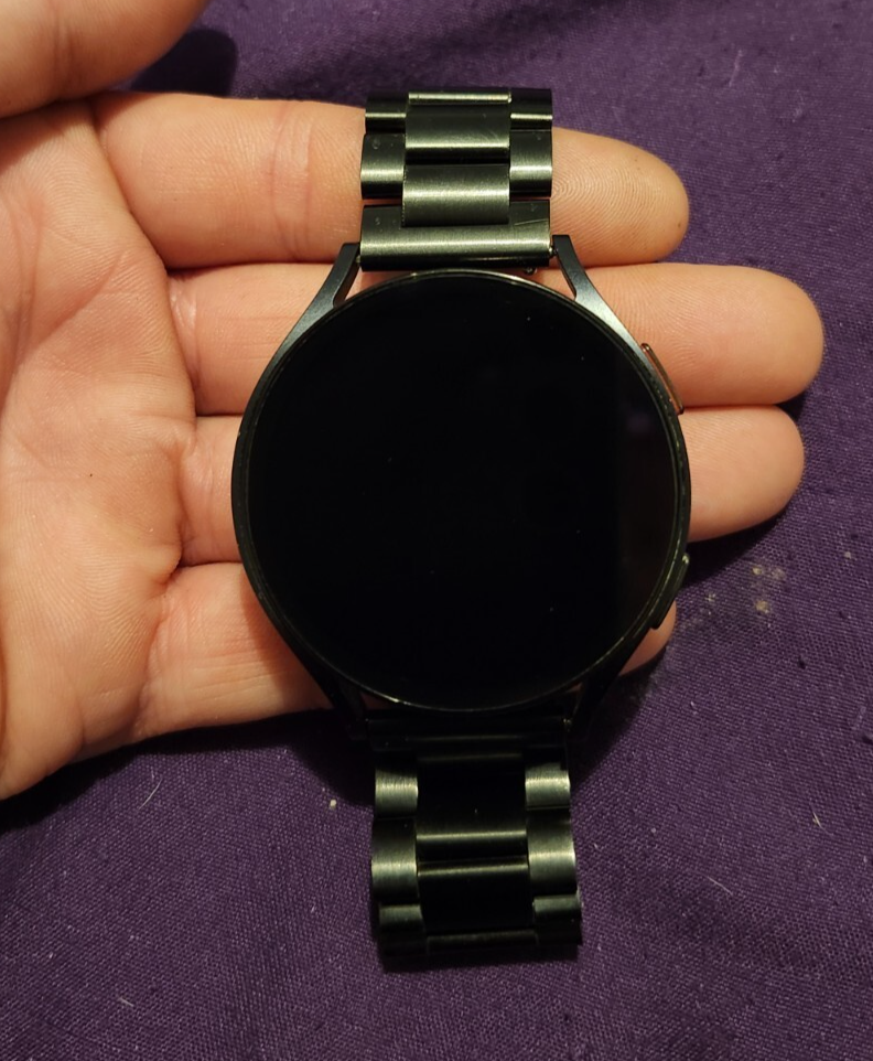 Samsung Galaxy Watch 6 44mm Smartwatch with Advanced Features