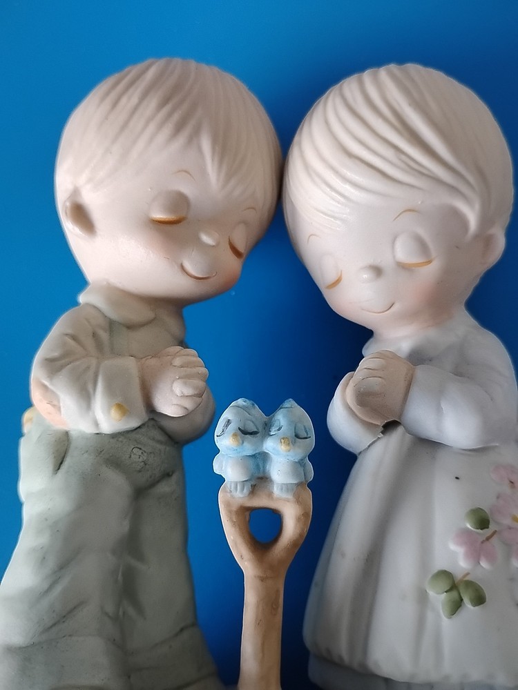 Precious Moments Prayer Changes Things Jonathan&David Enesco Figurine E1375B
