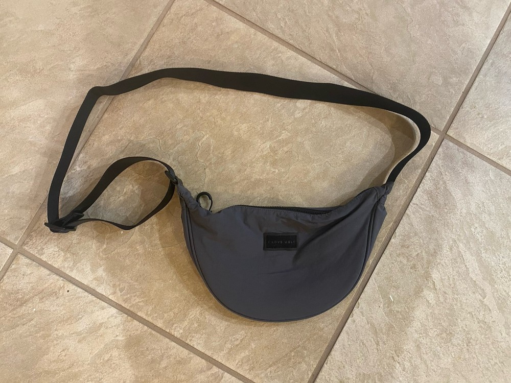 I Love Ugly Luna Crossbody Bag Gray Black*