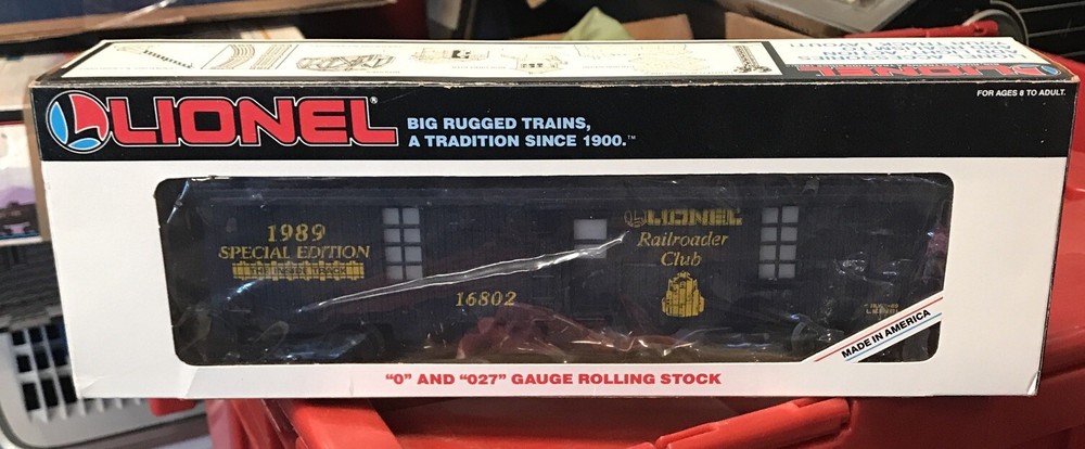 Lionel 0 & 027 Gauge Model Train Rolling Stock Cars for Shelf Display  
