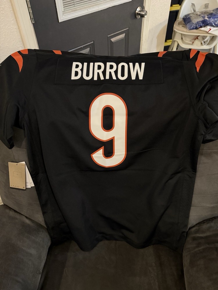 Joe Burrow Cincinnati Bengals Nike Player Game Jersey - Black. Adult Large