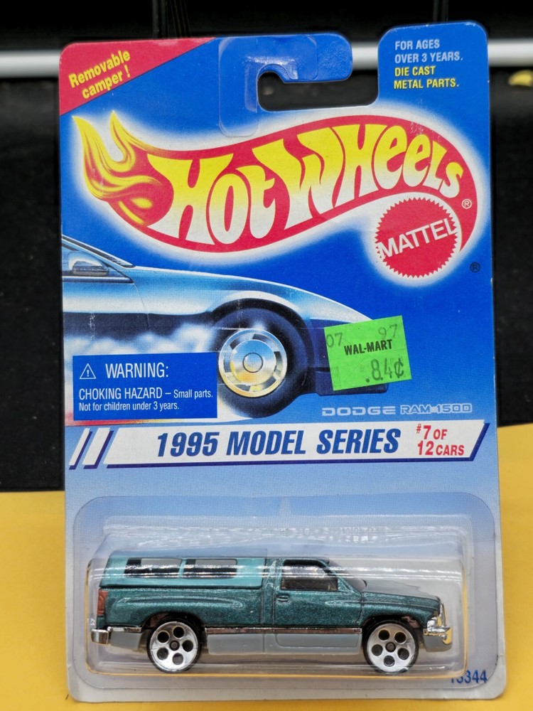 Vintage 1994 Hot Wheels 1995 Model Series #348 Dodge Ram 1500 7/12 1:64 Scale