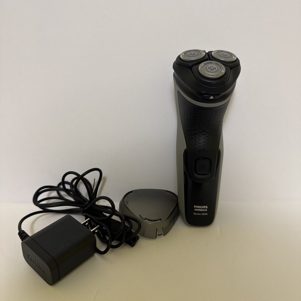 Philips Norelco 2300 Cordless Men's Dry Electric Shaver S121181 Open Box  