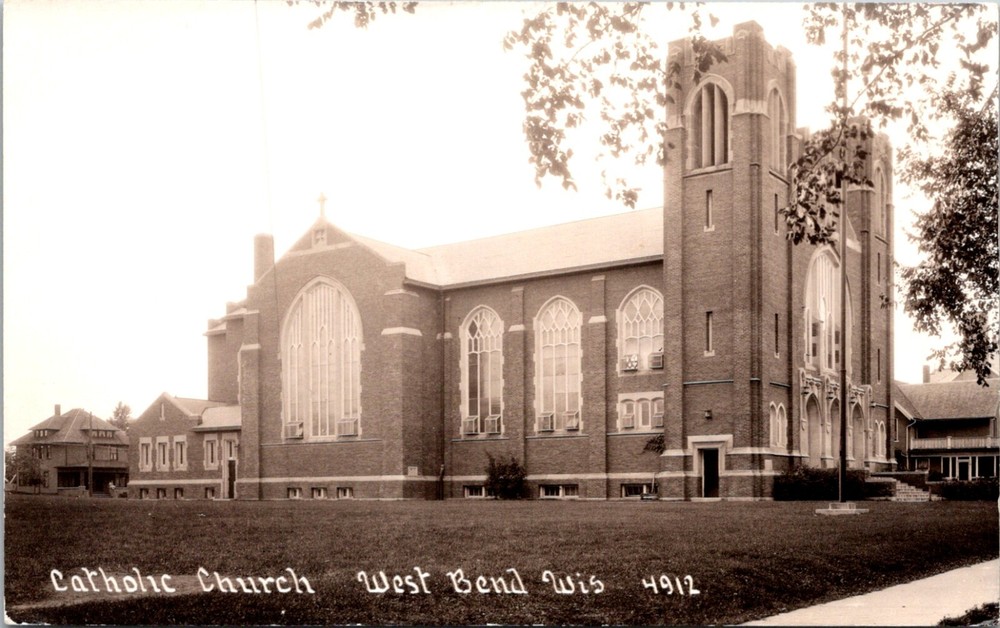 West Bend Wisconsin Catholic Church and Grounds Religion c.1904-1950       23350