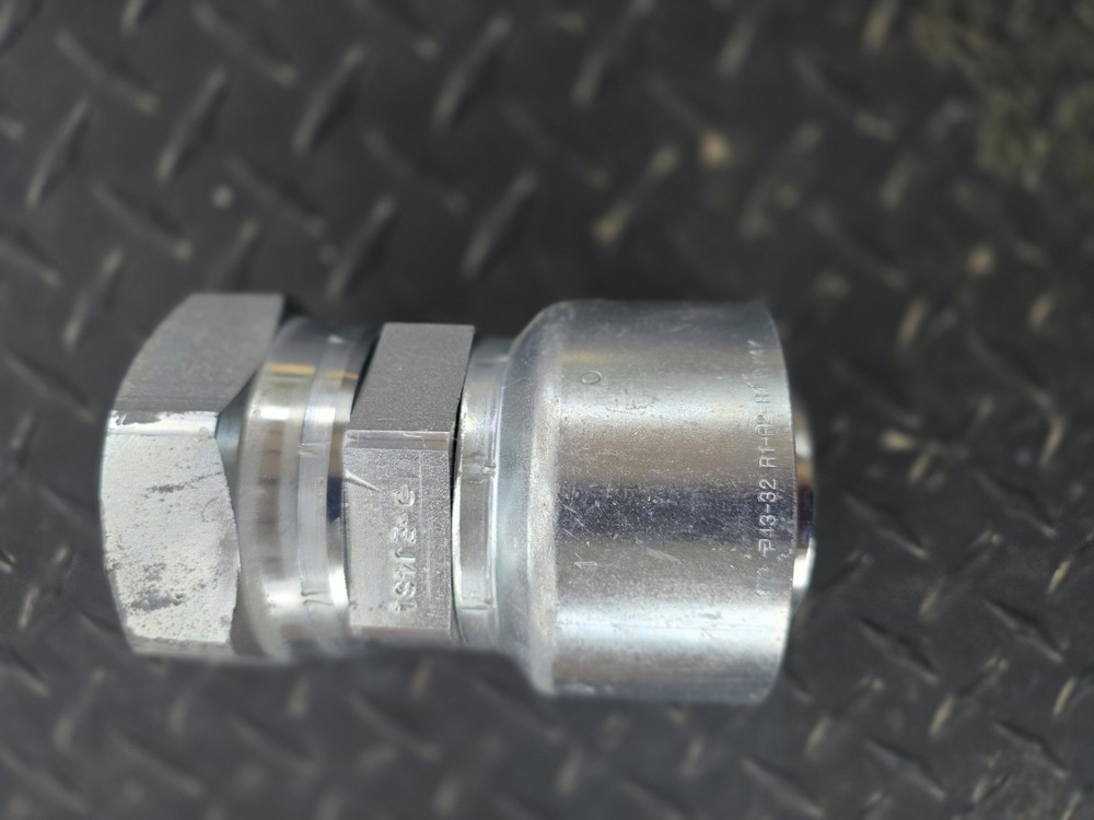 Parker 10643-32-32 (Lot of 20)