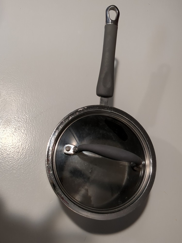 Pampered Chef 2 Quart Hard Anodized Nonstick Saucepan with Titanium Lid