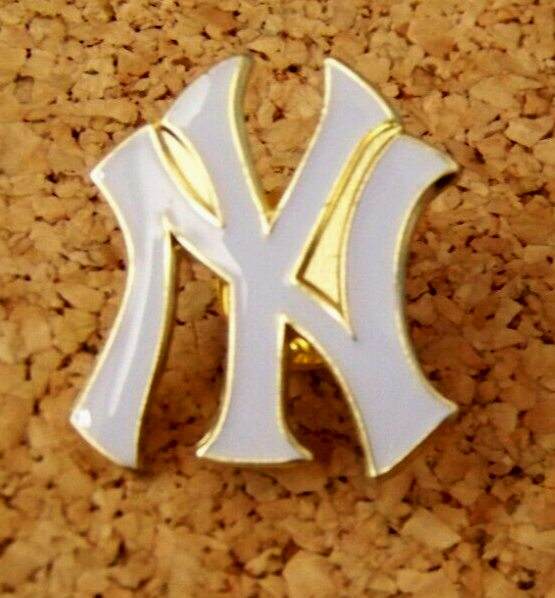 NY Yankees MLB lapel pin with white NY logo and gold backing