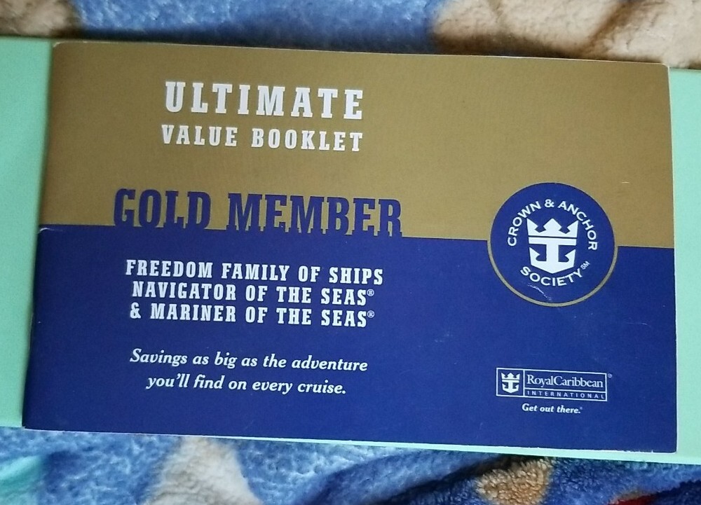 2009 Royal Caribbean Gold Member Coupon Book Vintage Collectible-image