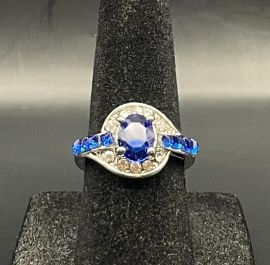 Vintage Antique Silver Tone Sapphire Blue Rhinestone CZ Ring - Size 5.5