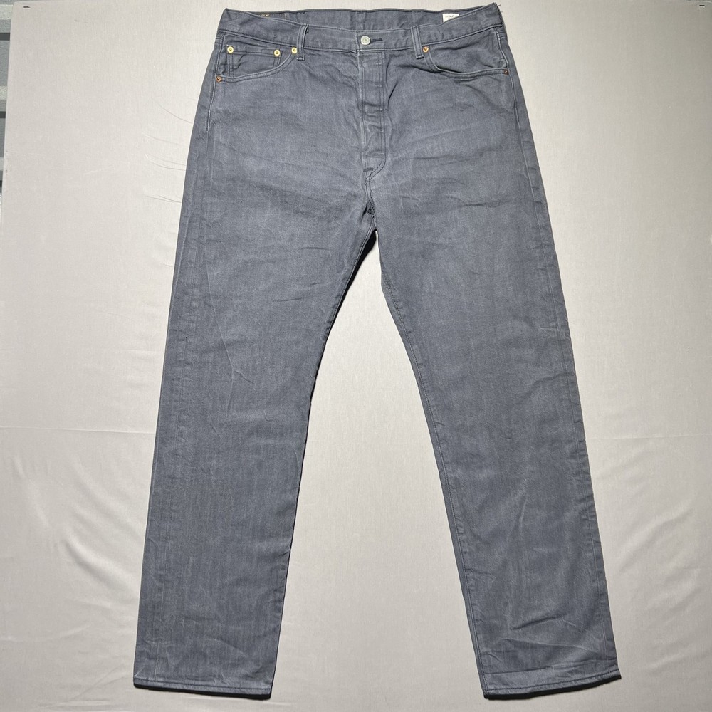 Levis 501 Jeans Mens 36x32 Gray Straight Leg Button Fly White Oak Cone Denim