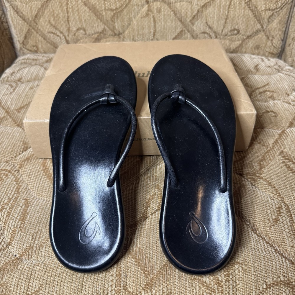 Olakai Huawai Black Leather Womens Flip Flop Sandals Size 7