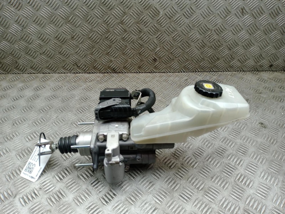TOYOTA PRIUS BRAKE MASTER CYLINDER 1.8 HYBRID 4705047601 MK4 2015 - 2021