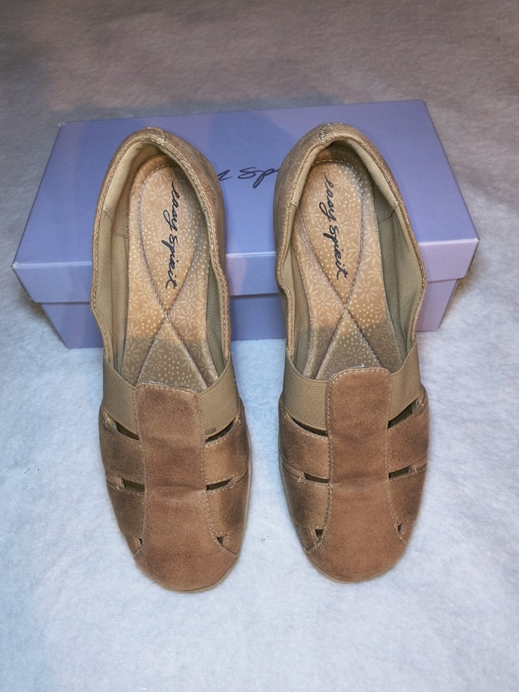 Easy Spirit Brown Size 7 Slip On Sandals