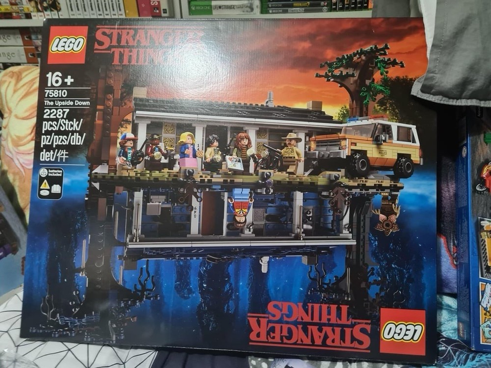 LEGO Stranger Things: The Upside Down (75810) *NEW SET* Brand New