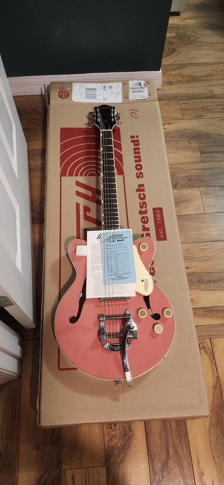 Gretsch G2655T Streamliner Jr Double-Cut Electric Guitar with Bigsby Tremolo