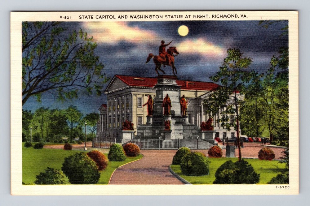 Richmond VA-Virginia, State Capitol, Washington Statue at Night Vintage Postcard
