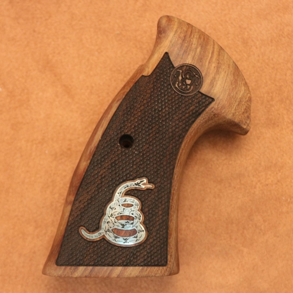 Smith Wesson K & L Frame Squarebutt Walnut Grips, Dont Tread On Me Silver Logo
