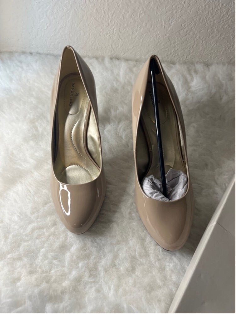 Bandolino Nude Tan Patent Leather 3 Inch Heels with 0.5 Inch Platform Women Size 9