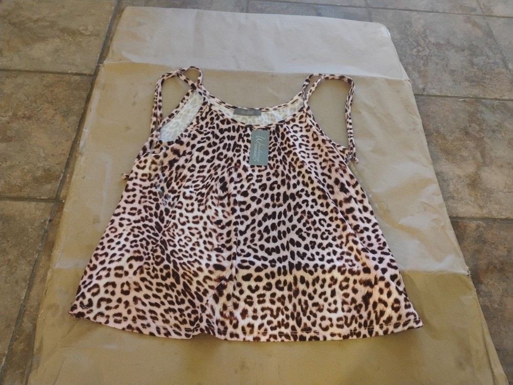 Women's Intimates Animal Print Sleep Shirt Wandering Dreams Brand Size Large NWT