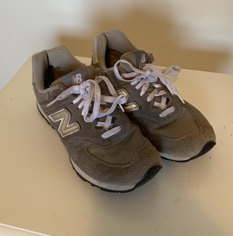New Balance Sneakers Women’s Size 9 Gray/White W574GS