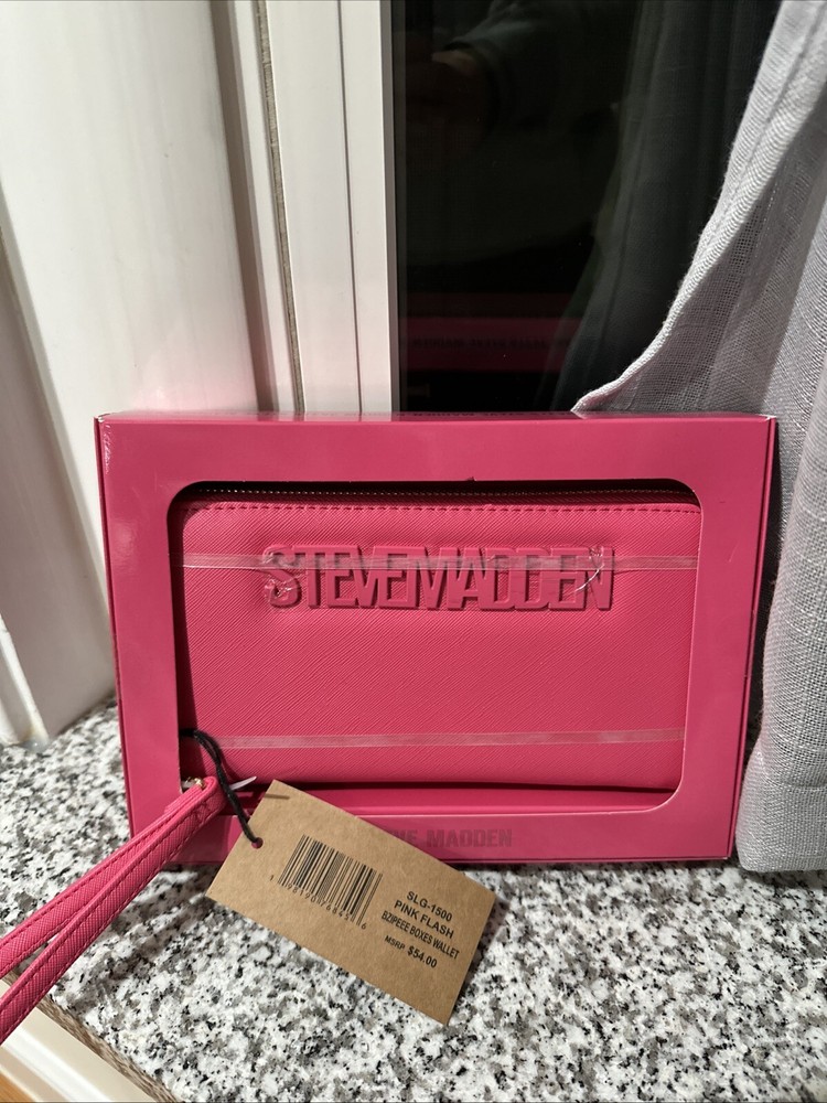 Steve Madden Neon Pink Retro Bzipeee Boxes Wallet MSRP$54