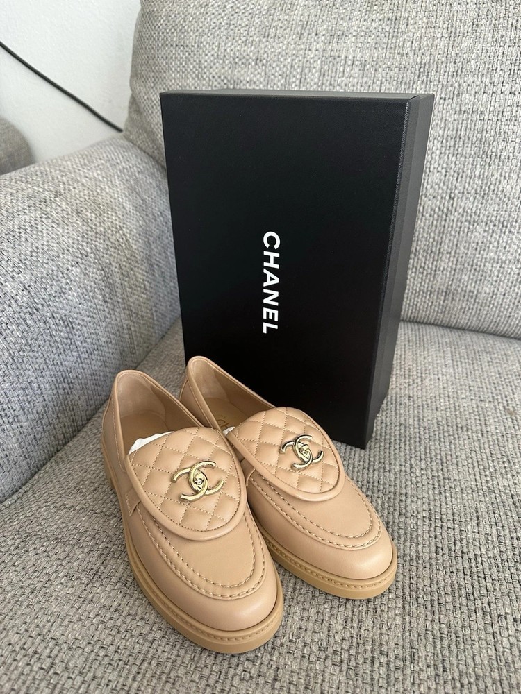 CHANEL Beige Quilted CC Logo Leather Loafers Moccasin Flats Women