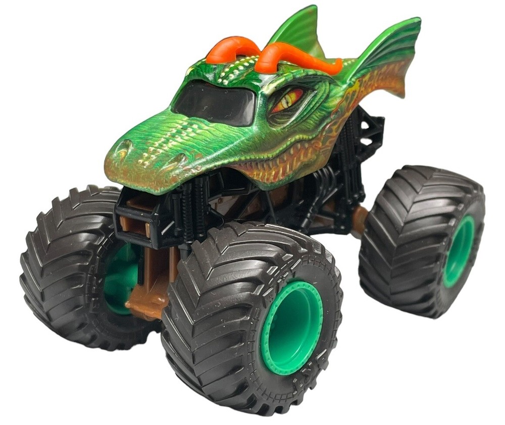 Monster Jam Hot Wheels Toy Truck Dragon Diecast Spin Master Mini 1:64 Green