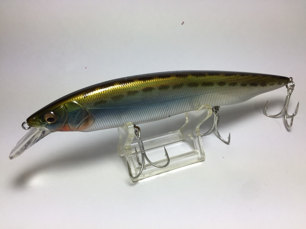 33495) Megabass ito ENGINEERING KATANA AYU160