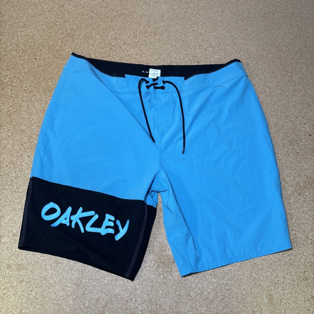 Oakley Performance Fit Wall Graffiti Blue Blue Board Shorts Trunks Mens 40 B1