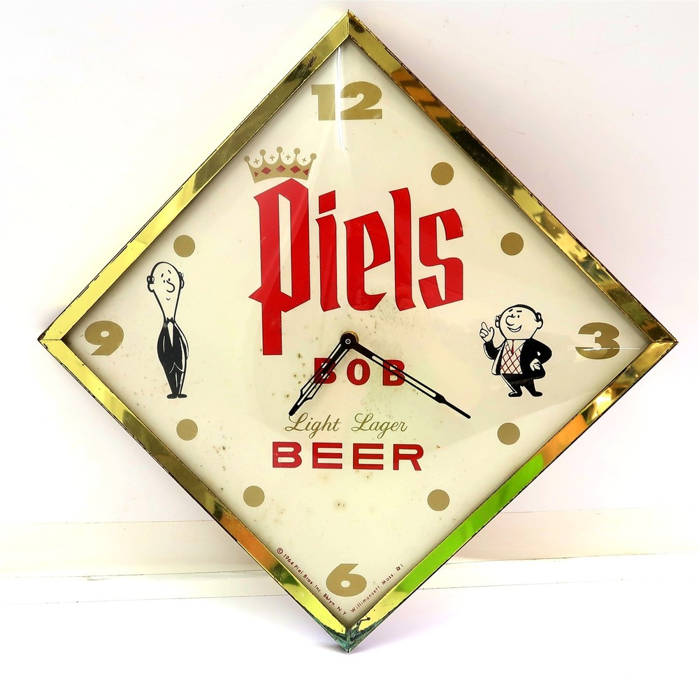 Vintage 1964 PIELS BOB LIGHT LAGER BEER Clock 13