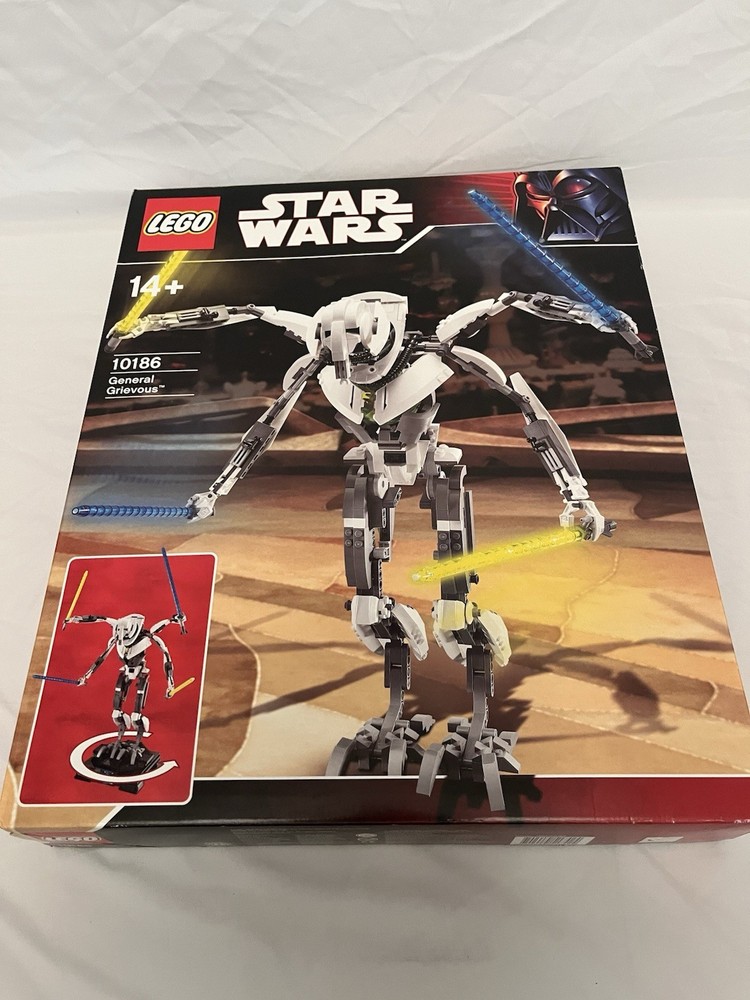 LEGO Star Wars General Grievous Building Set 10186 with Collectible Minifigures