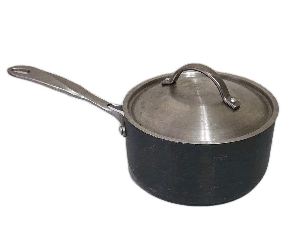 Vtg Calphalon 87012 2 Qt Saucepan w/ Stainless Steel Lid Hard Anodized USA
