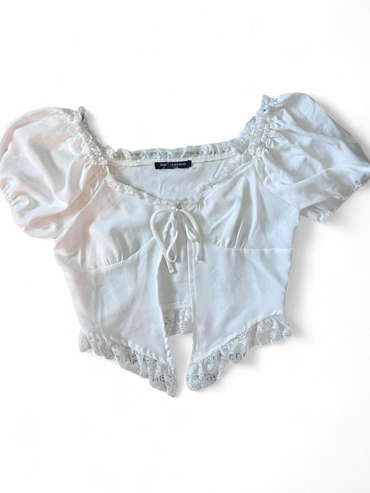 White Milkmaid Coquette Top with Lace and Tie Front Detail Size Medium