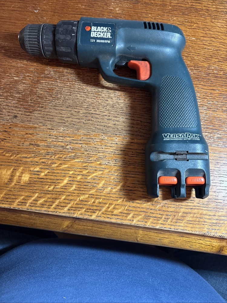 Black & Decker VP840 Green Cordless Drill Tested and Working  