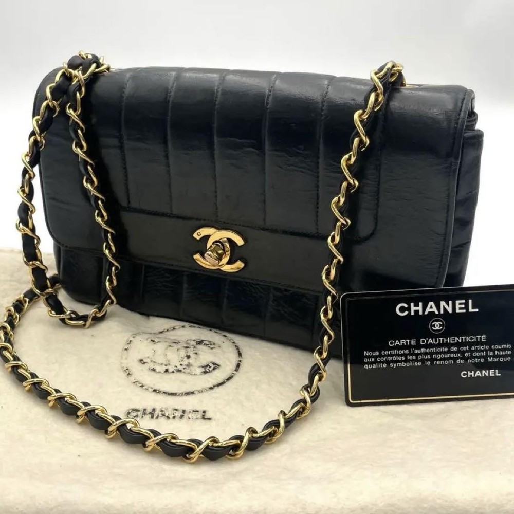 Chanel Mademoiselle Chain Shoulder Bag Classic Must-Have