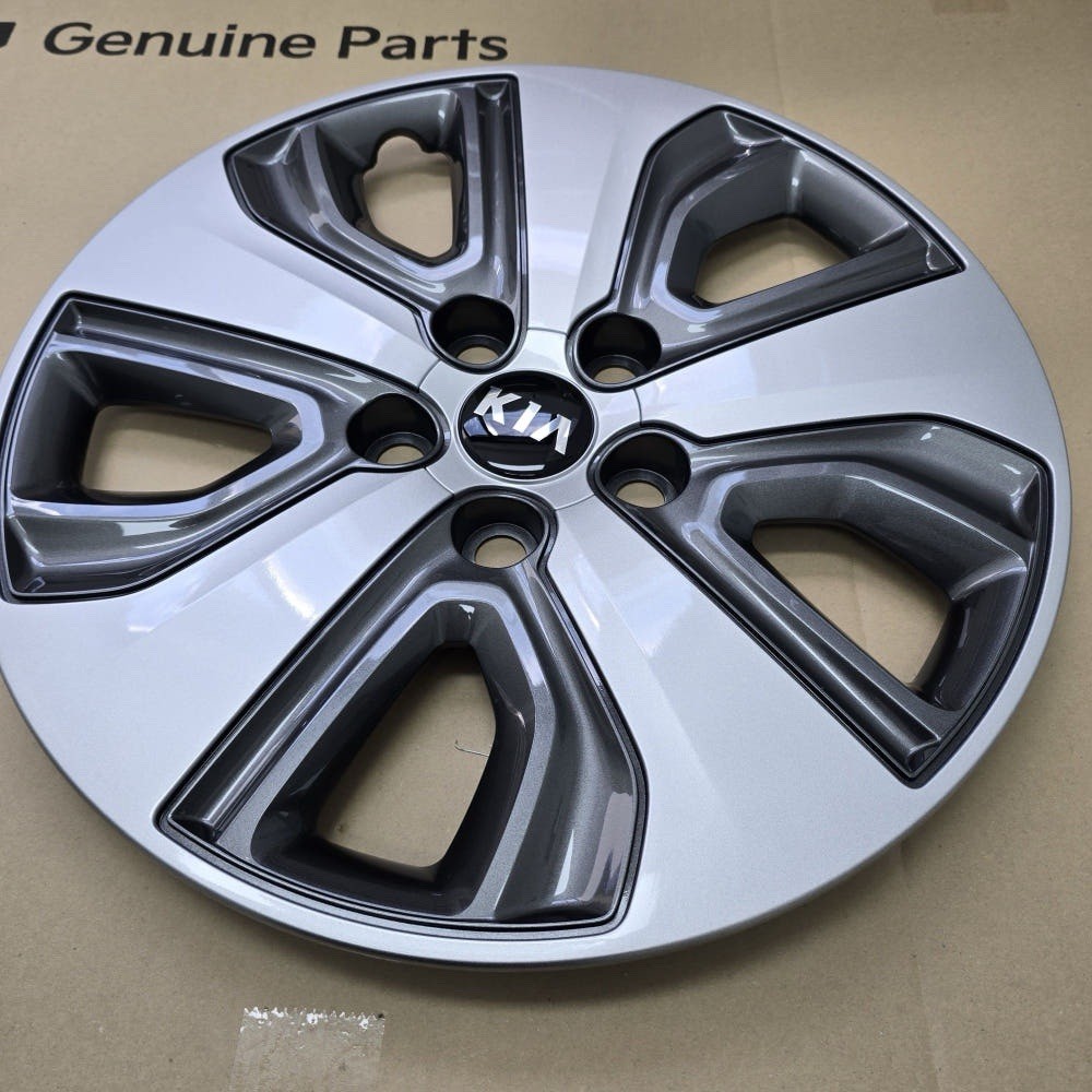 Genuine Kia Niro Wheel Cover Hub Cap OEM 52960-G5120 2017–2021
