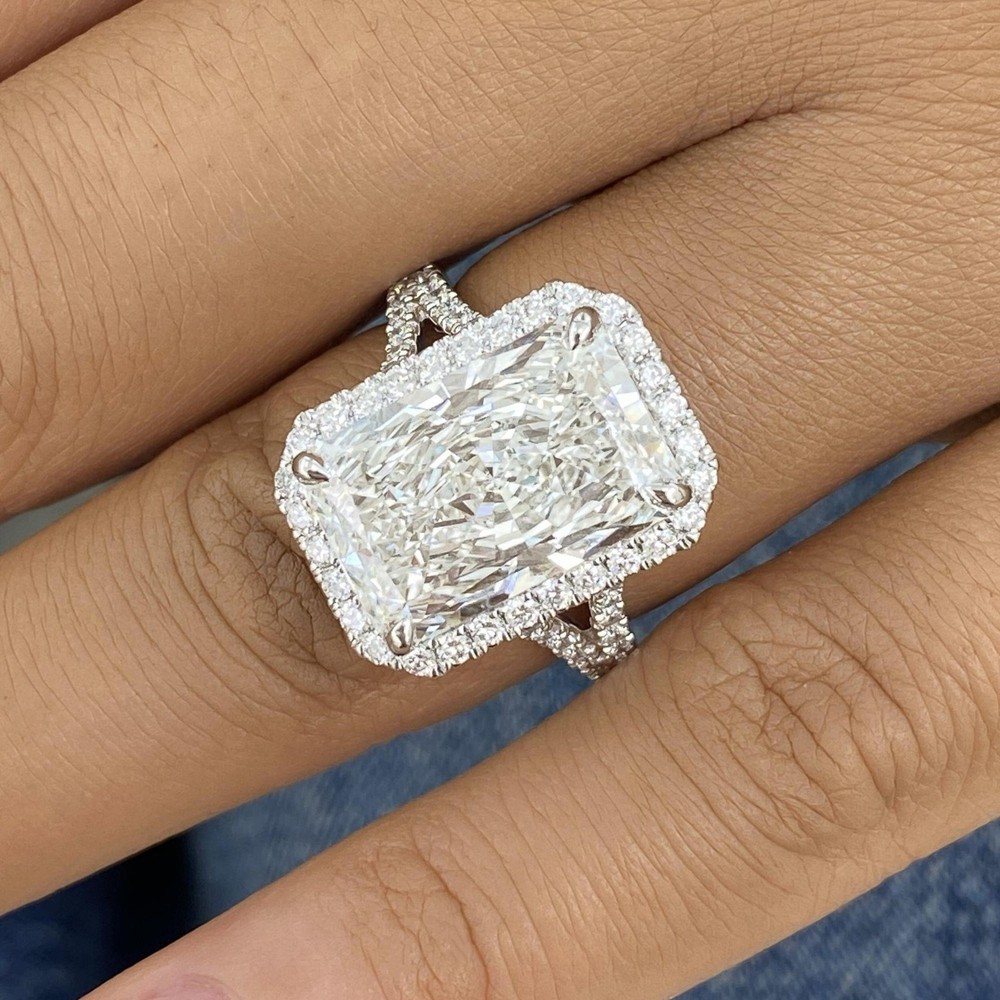 Radiant Engagement Ring 14K Solid Gold Lab-grown Diamond 7.9ct TCW E/VVS2 IGI