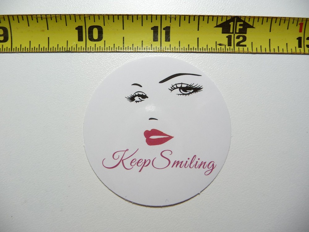 WOMAN LADY KEEP SMILING POSITIVE DECAL STICKER MOTIVATIONAL MOTIVATE