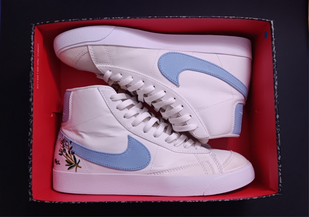 Nike Blazer Mid 77 Indigo (Women's) Size US 9.5 New White