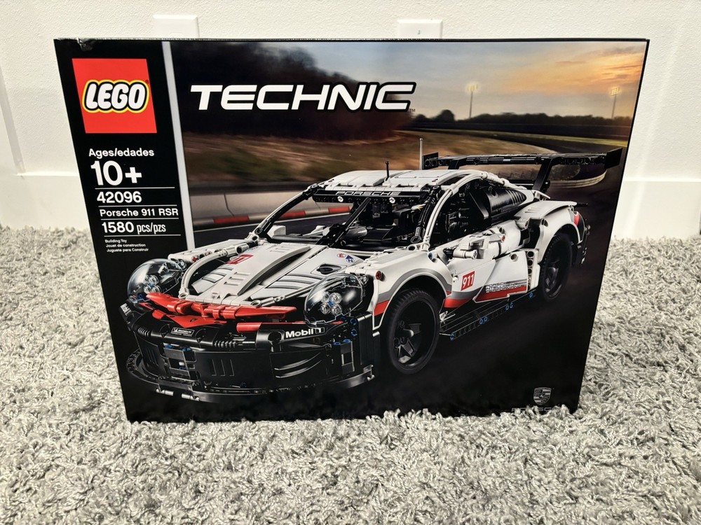 Sealed LEGO Technic Porsche 911 RSR Set 42096 (1580pcs) New Limited Edition