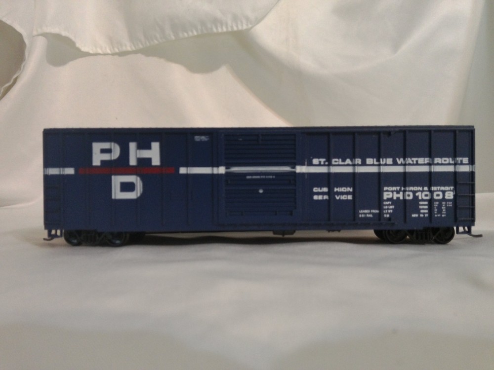 Roundhouse Blue Box 1963 HO Scale 50' Single Door Box Car Port Huron & Det #1008