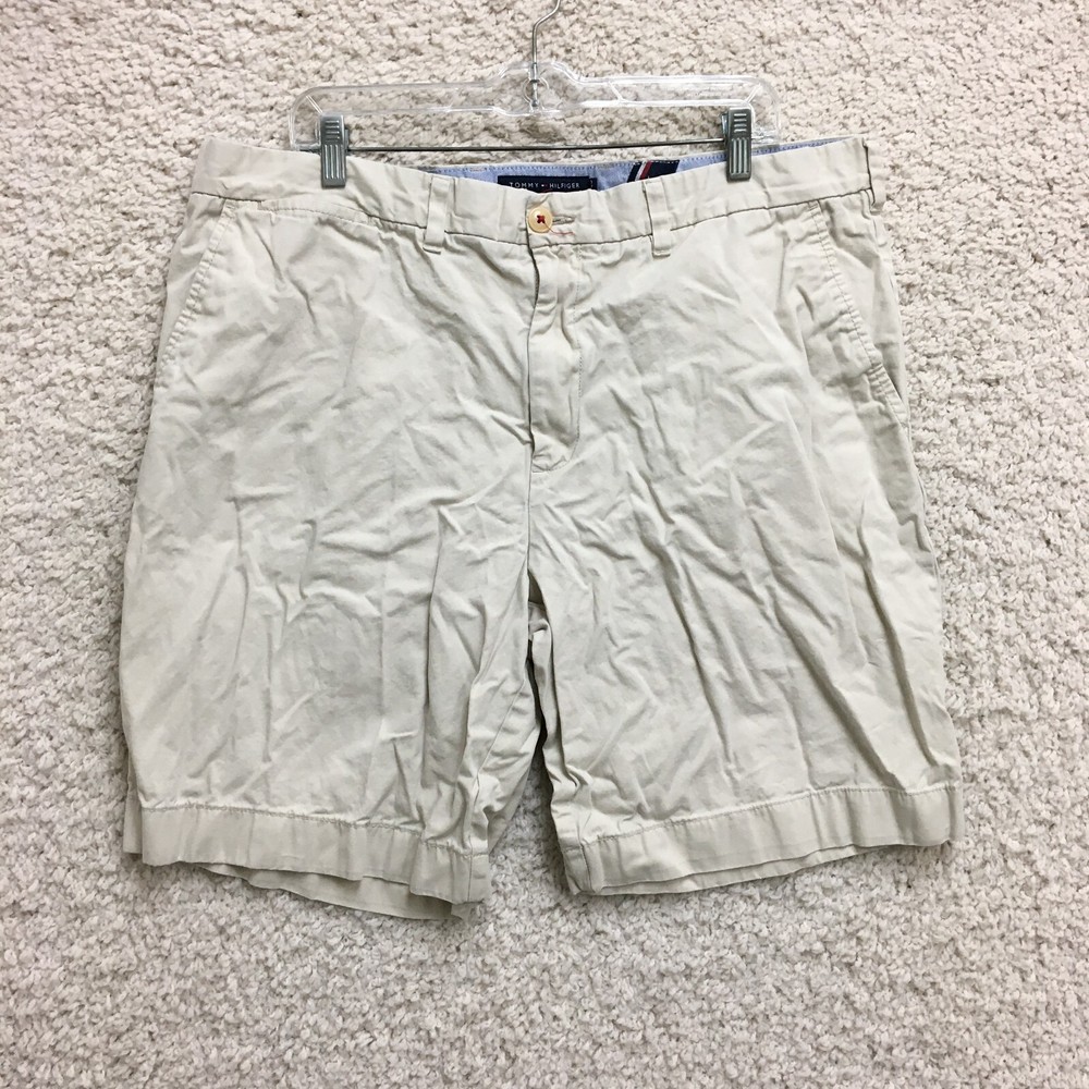 Tommy Hilfiger Mens Beige Chino Bermuda Shorts Classic Fit with Logo Pockets Size 40