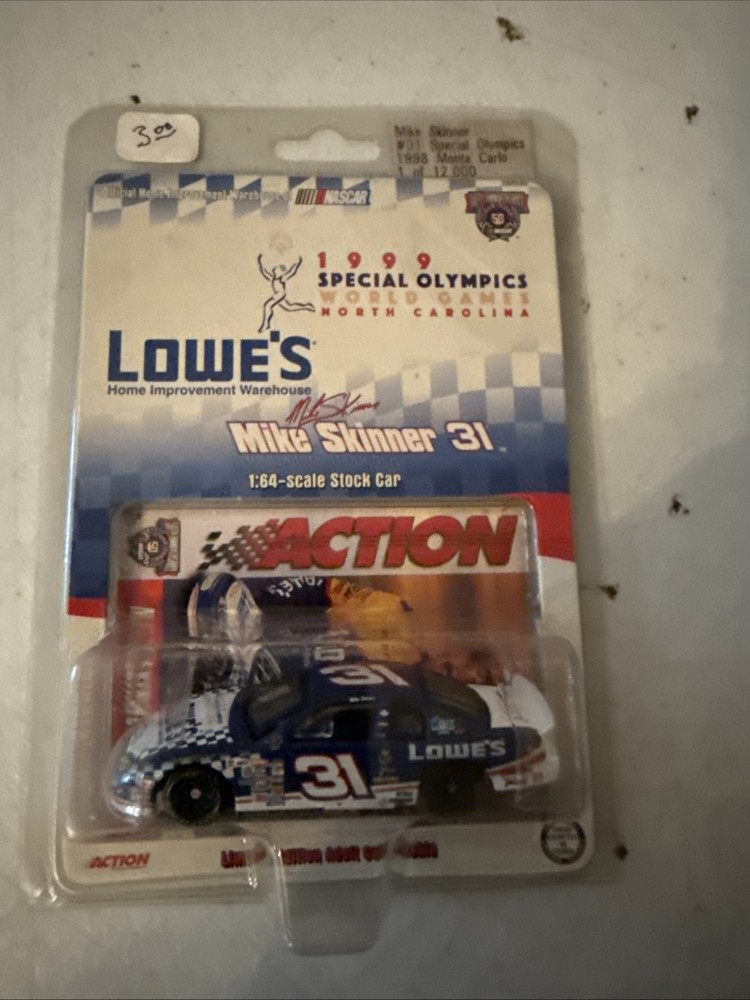 NASCAR 1/64 Diecast Mike Skinner Lowe's Special Olympics Action Racing Car