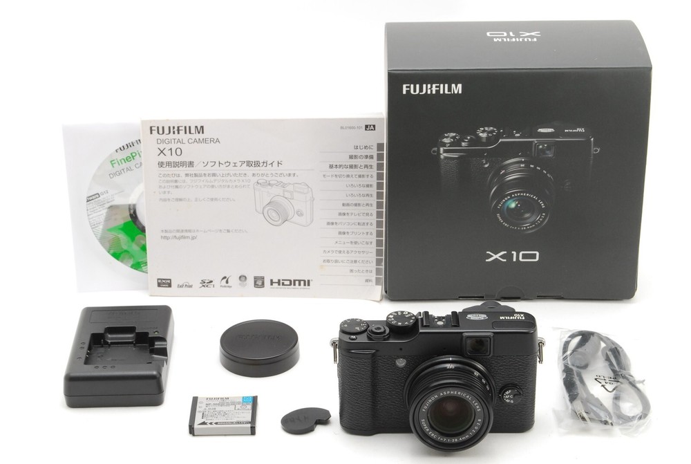 Fujifilm X10 12MP Black Digital Camera Mint Condition with Box Japan Import  