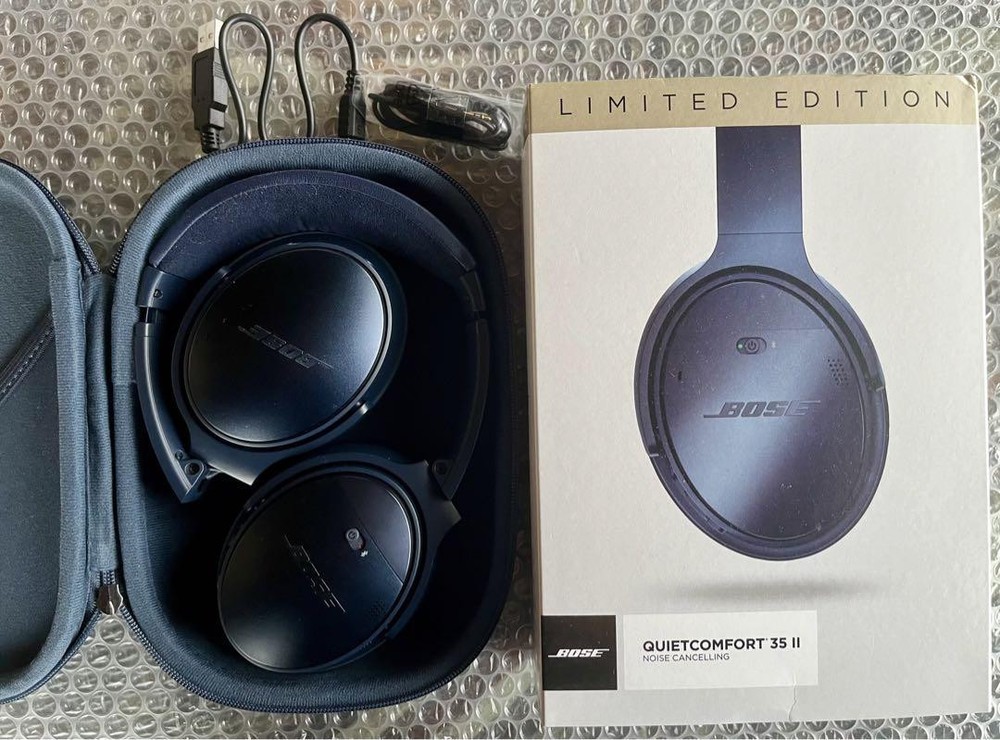 Bose QuietComfort 35 Wireless Noise-Cancelling Headphones