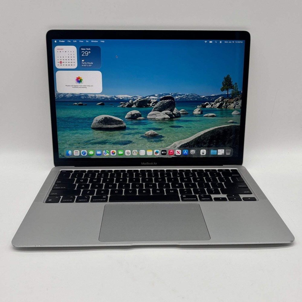 2020 Apple MacBook Air 13.3